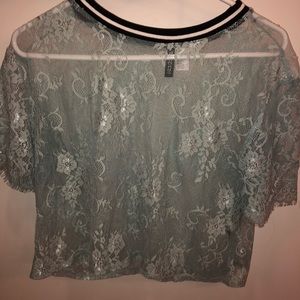 short sleeve crop top